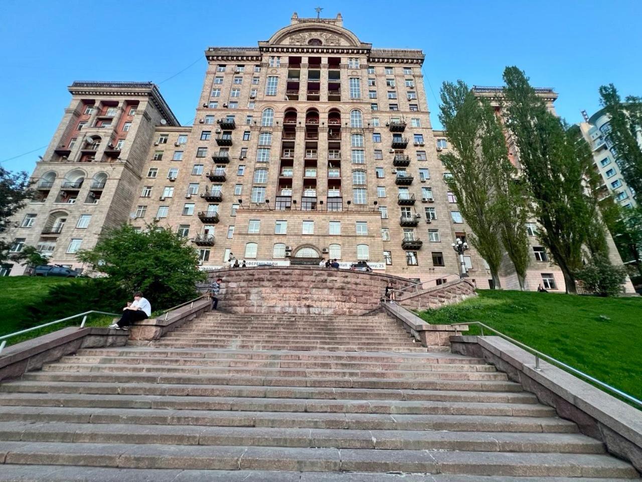 Apartments Rentals Ukraine On Kreshchatik Kijev Kültér fotó