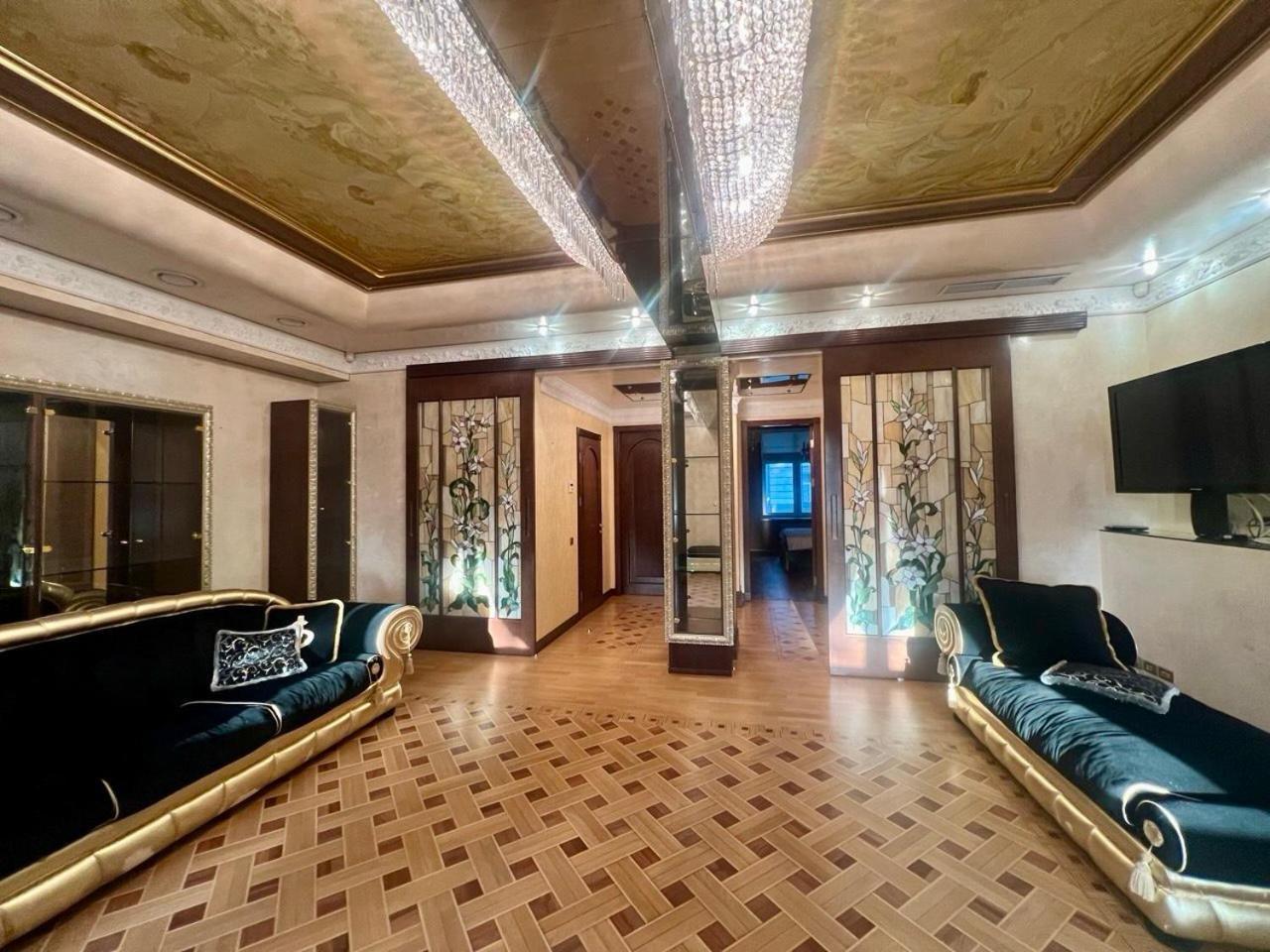 Apartments Rentals Ukraine On Kreshchatik Kijev Kültér fotó