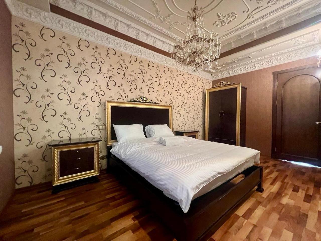Apartments Rentals Ukraine On Kreshchatik Kijev Kültér fotó