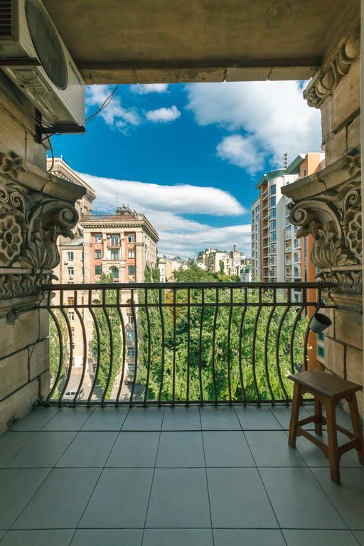 Apartments Rentals Ukraine On Kreshchatik Kijev Kültér fotó